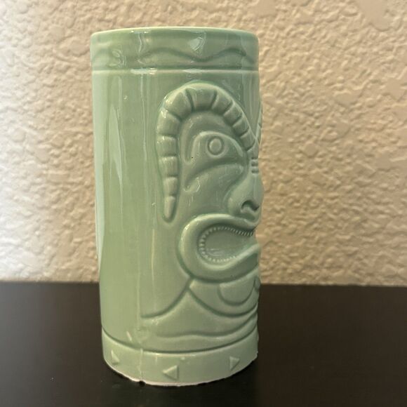 Bacardi Rum Tiki Totem Tumbler Cup Mug Mint Green Ceramic 16 Oz - Picture 4 of 7